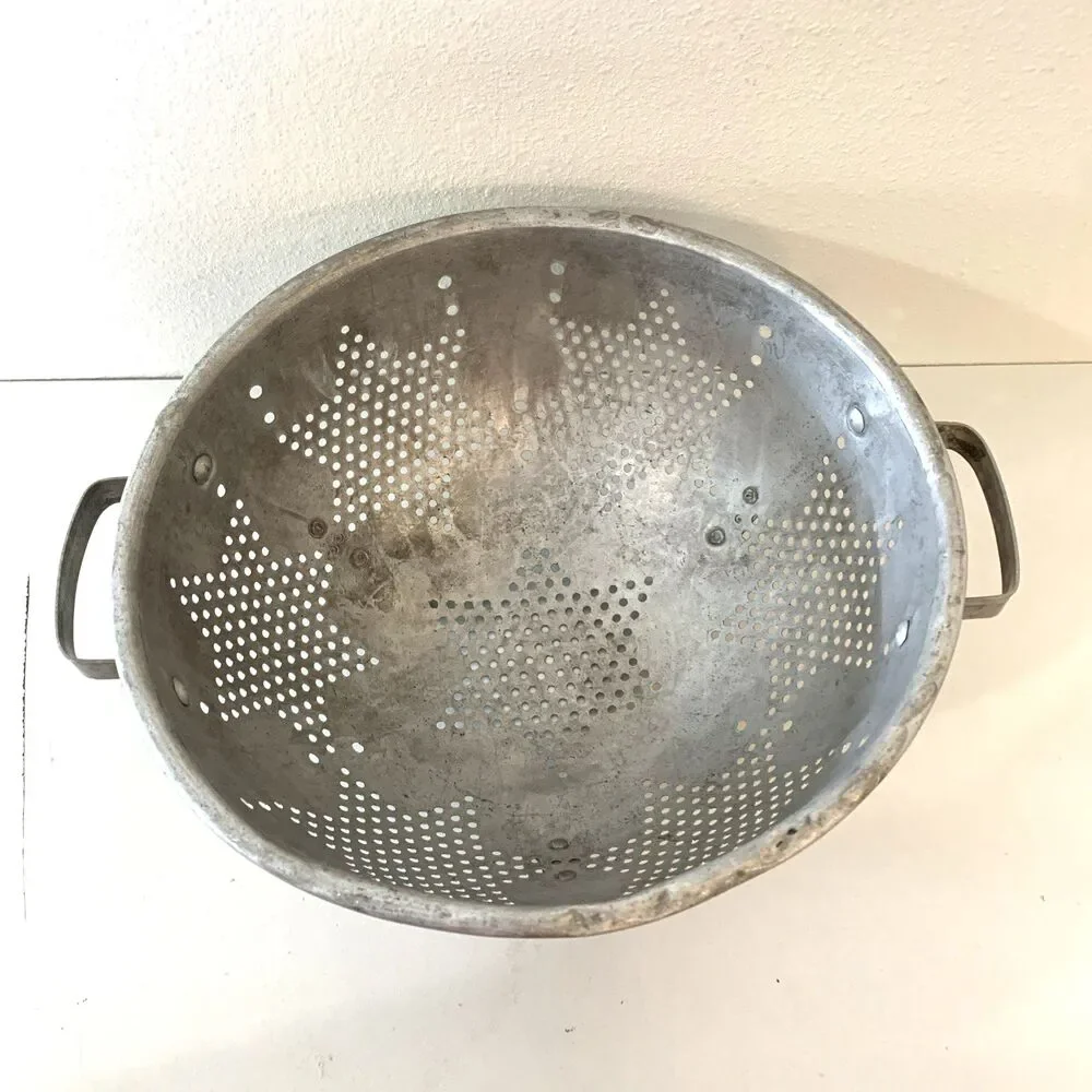 Vintage Aluminum Colander 11